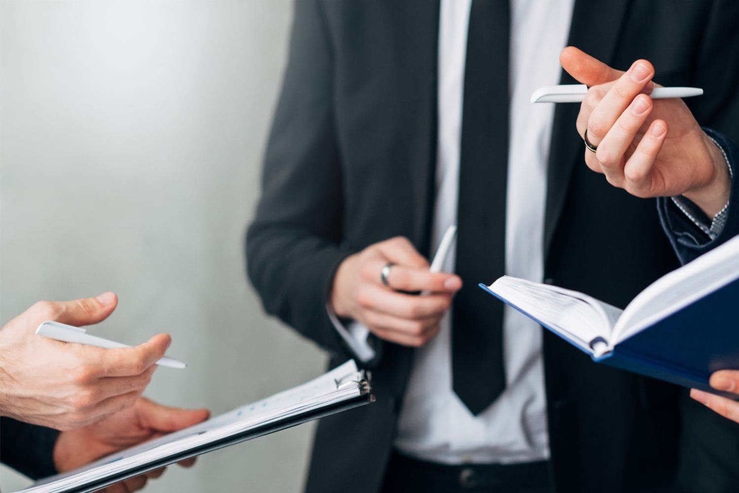 Mastering Effective Communication C Interpersonal Skill For Professionals